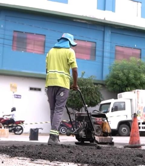 Secretaria de Infraestrutura intensifica a operação tapa buraco na cidade