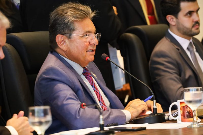 Adriano Galdino destaca São João em CG, mas cobra maior espaço gratuito