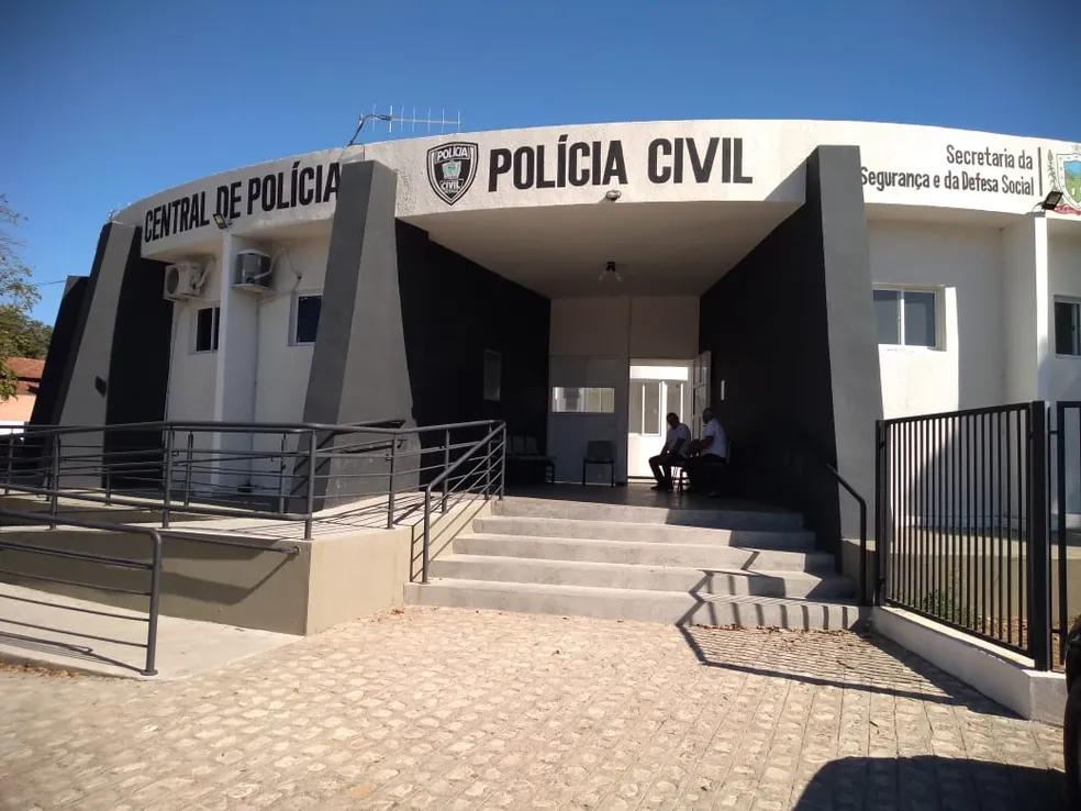 Homem é preso em flagrante suspeito de invadir casa e estuprar vizinha