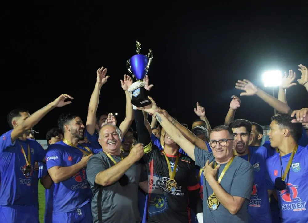 Bola no Pé F.C. conquista título da final do Campeonato Amador de Futebol de Patos 2025