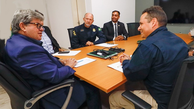 João Azevêdo ressalta parceria com PRF da Paraíba e os investimentos em tecnologia na Segurança Pública