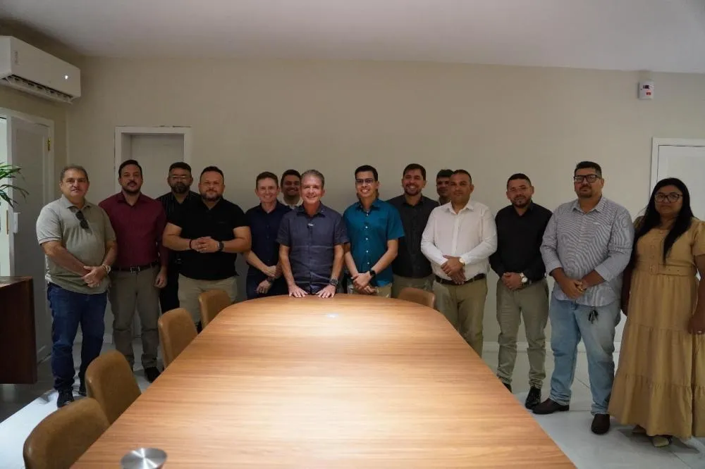PATOS 122 ANOS: Prefeito Nabor anuncia Louva Sertão 2025 