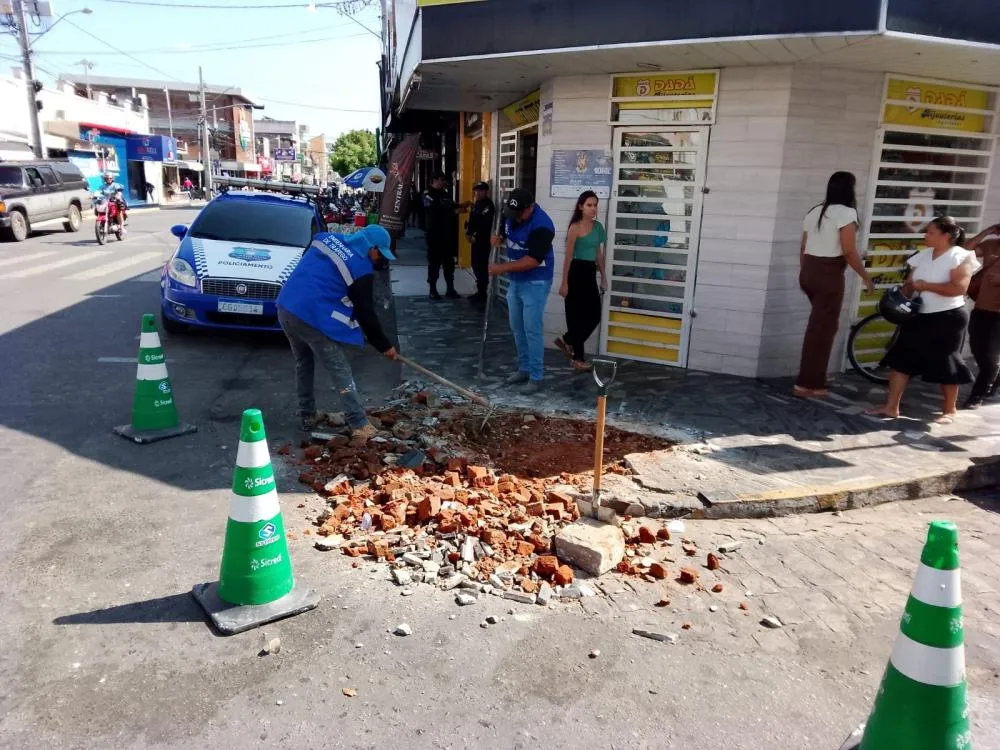 Prefeitura de Patos realiza manutenção em cemitérios, vias e áreas de evento 