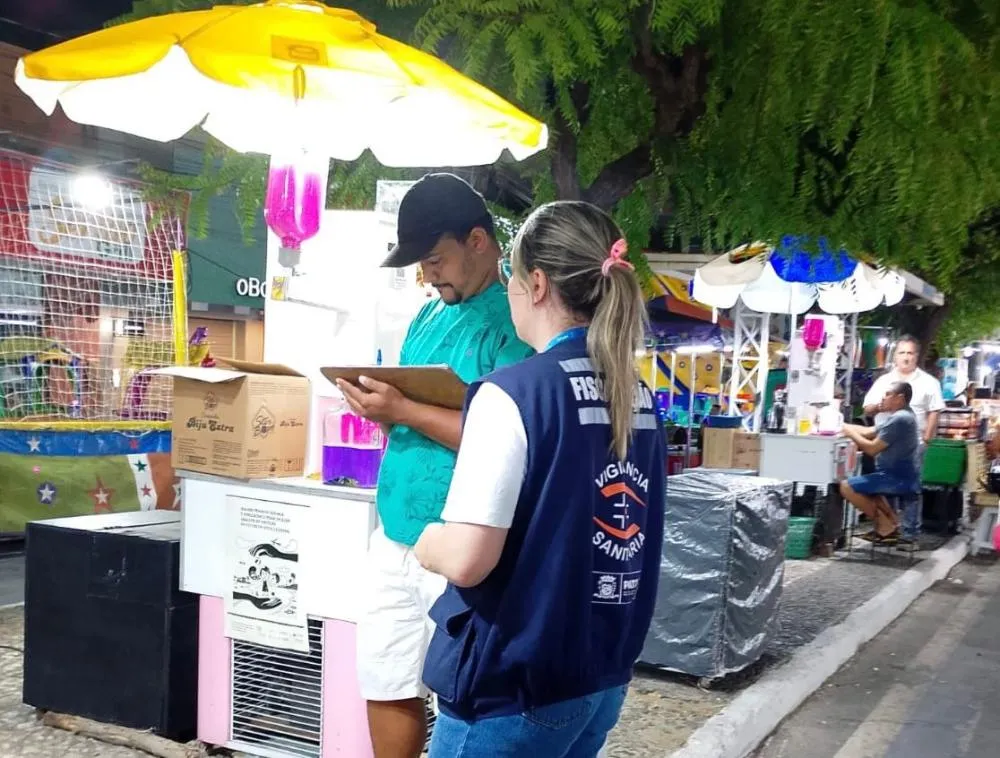 Vigilância Sanitária de Patos intensifica fiscalizações durante a Festa da Guia 2025