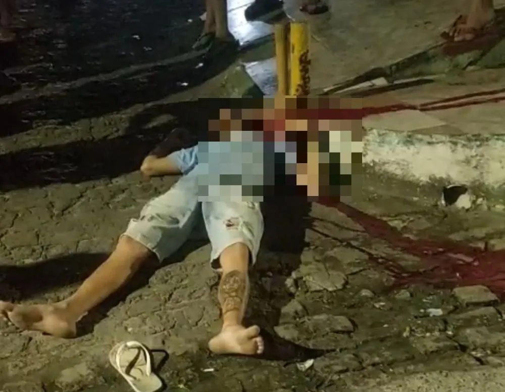 Jovem é morto com tiros na cabeça perto da casa onde morava, na Grande JP