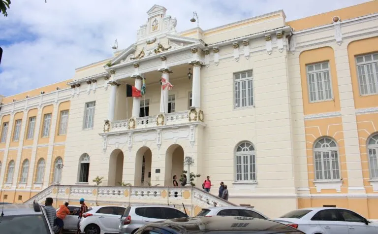 TJ mantém lei que garante artistas receberem integralmente valores do couvert em bares, restaurantes e similares na Paraíba