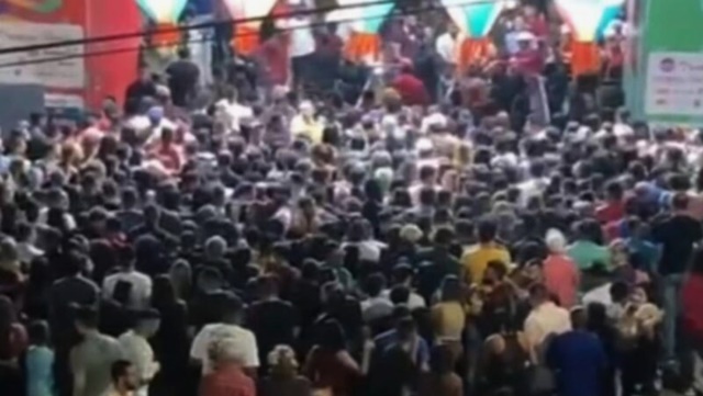 VEJA VÍDEO: População invade Parque do Povo em Campina Grande após portões serem fechados por superlotação; 