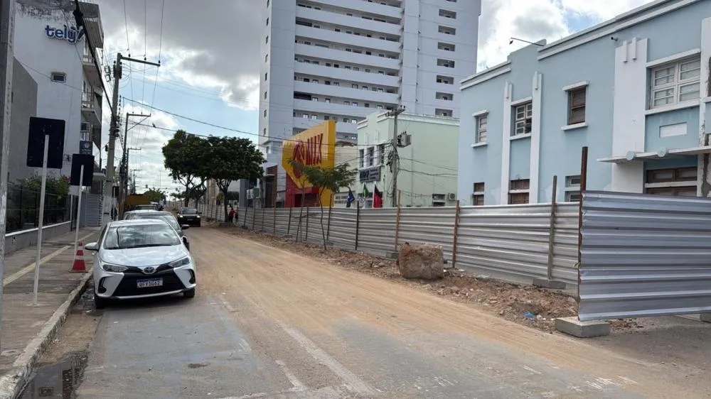 STTRANS informa interdição de trecho da Rua Pedro Firmino para obras de revitalização do canteiro central