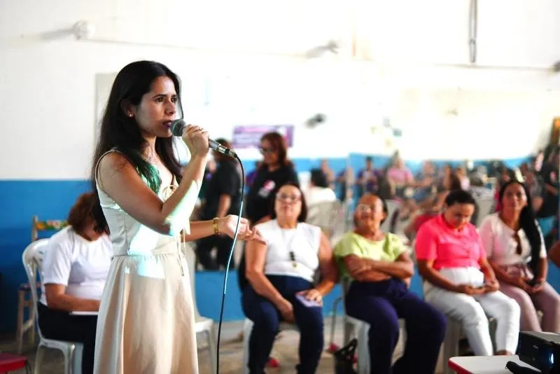 Secretaria da Mulher realiza palestra sobre funcionamento das associação na ASSAMP