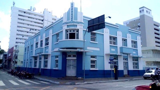 OUÇA: Prefeitura decreta ponto facultativo no dia 23 de junho e altera horário de expediente dos dias 20, 21 e 22