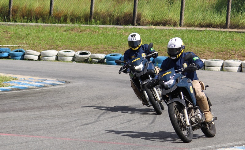 A PRF realiza Operação Temática de Motociclismo em João Pessoa/PB para atuação nos festejos juninos