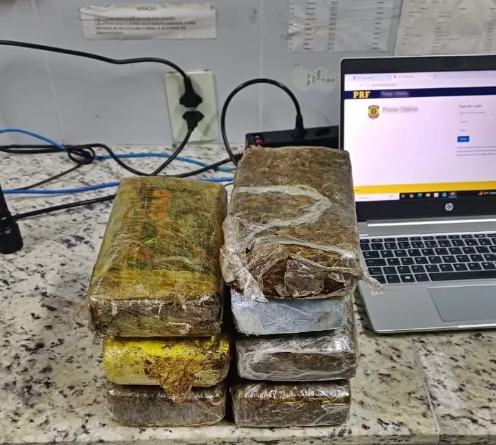 Polícia prende suspeito de tráfico com 7 kg de drogas no Sertão da Paraíba