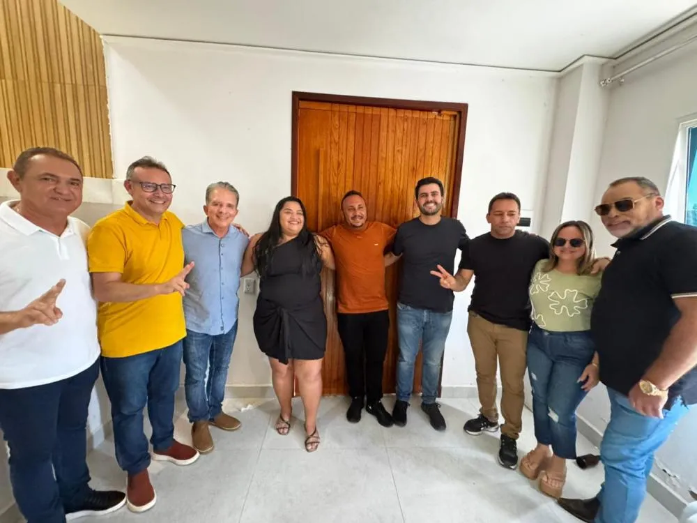 Prefeito, vice e vereadores de Santa Helena declaram apoio a Nabor para o Senado