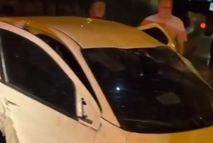 Suspeito de assalto capota carro após roubo a motorista de aplicativo, na Paraíba