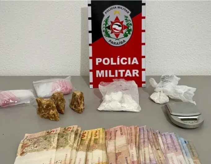Polícia Militar apreende drogas e materiais relacionados ao tráfico em São Mamede