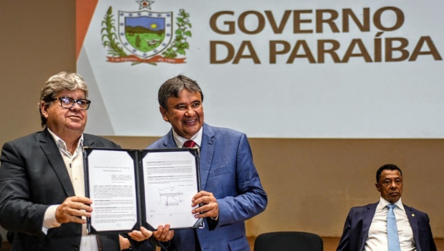 João Azevêdo e ministro Wellington Dias firmam parcerias de R$ 77 milhões para ações de combate à fome e inserção no mercado de trabalho