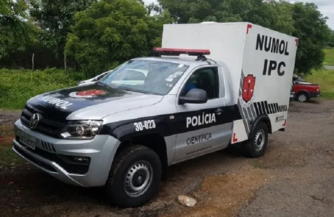 Idoso é encontrado morto dentro de casa em Cajazeiras