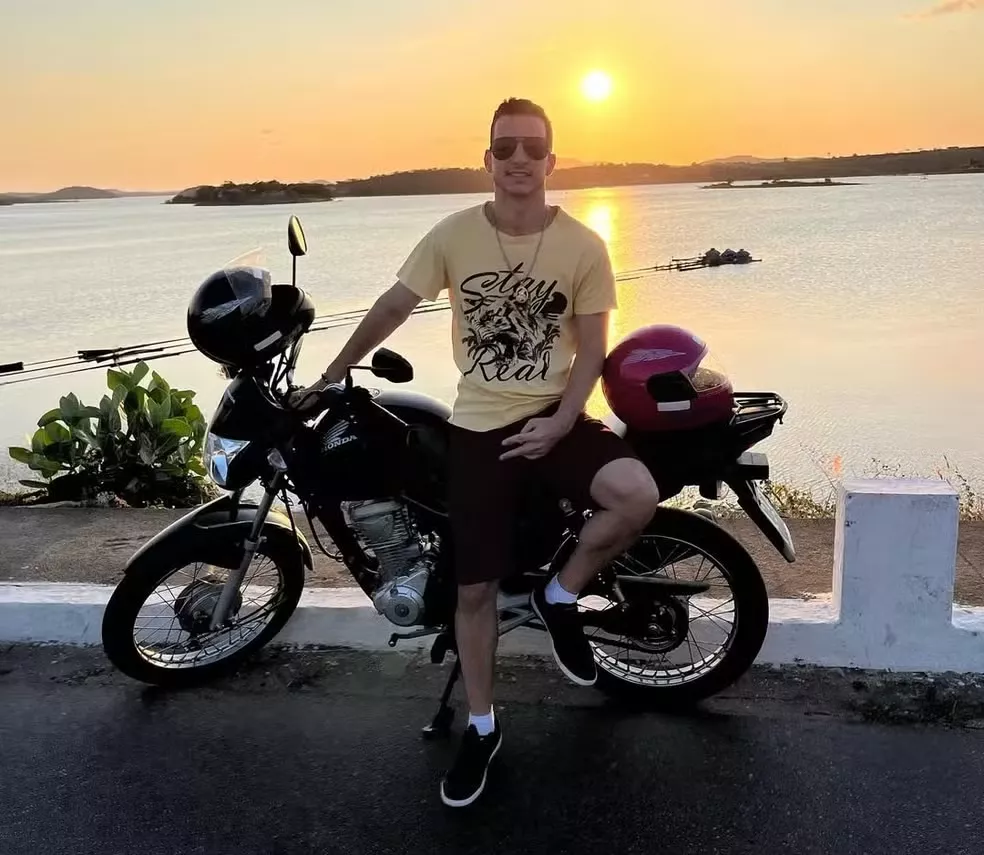 Eu fiquei sem acreditar, logo hoje!', diz padrinho de noivo que morreu em acidente no dia do casamento, na PB