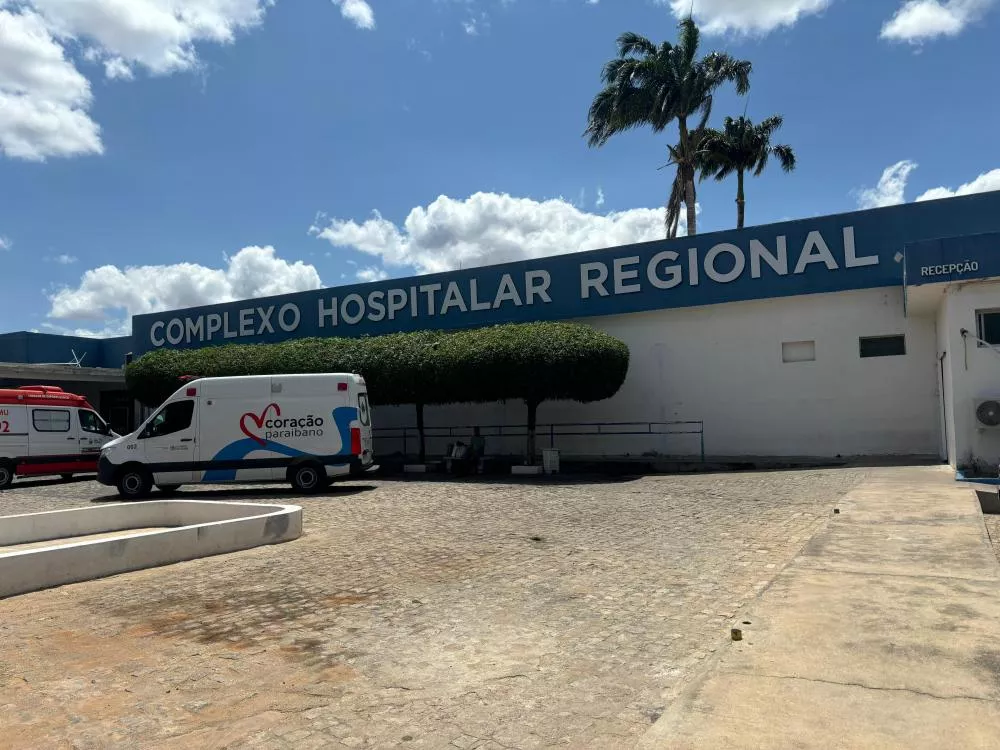 Mulher de 61 anos é alvejada a tiros em Cacimbas e está internada no Hospital de Patos 