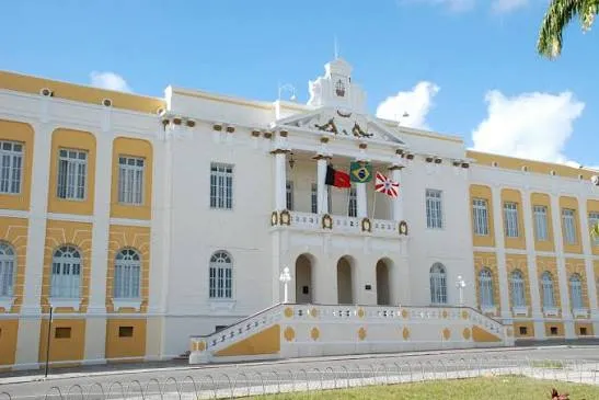 Tio e sobrinho são condenados por matar homem com golpes de foice e tiro de espingarda em João Pessoa