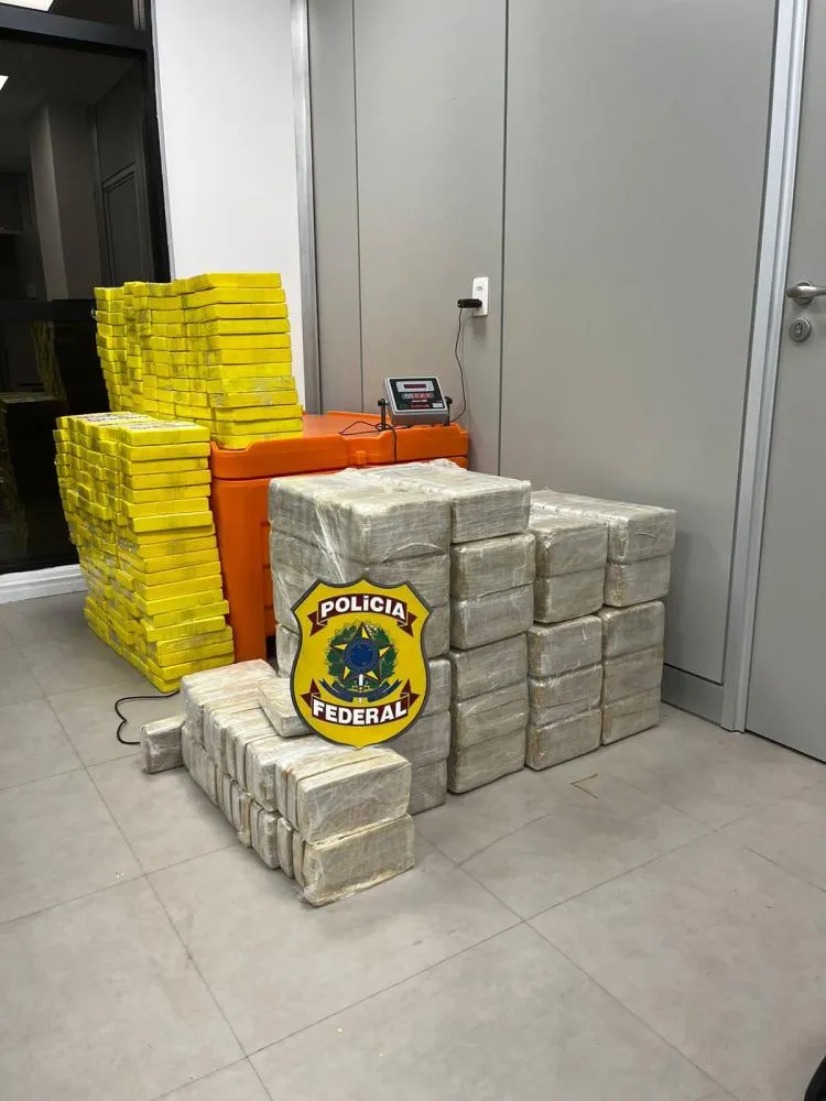 Mulher é presa após esconder 464 kg de drogas em casa na Zona Sul de João Pessoa
