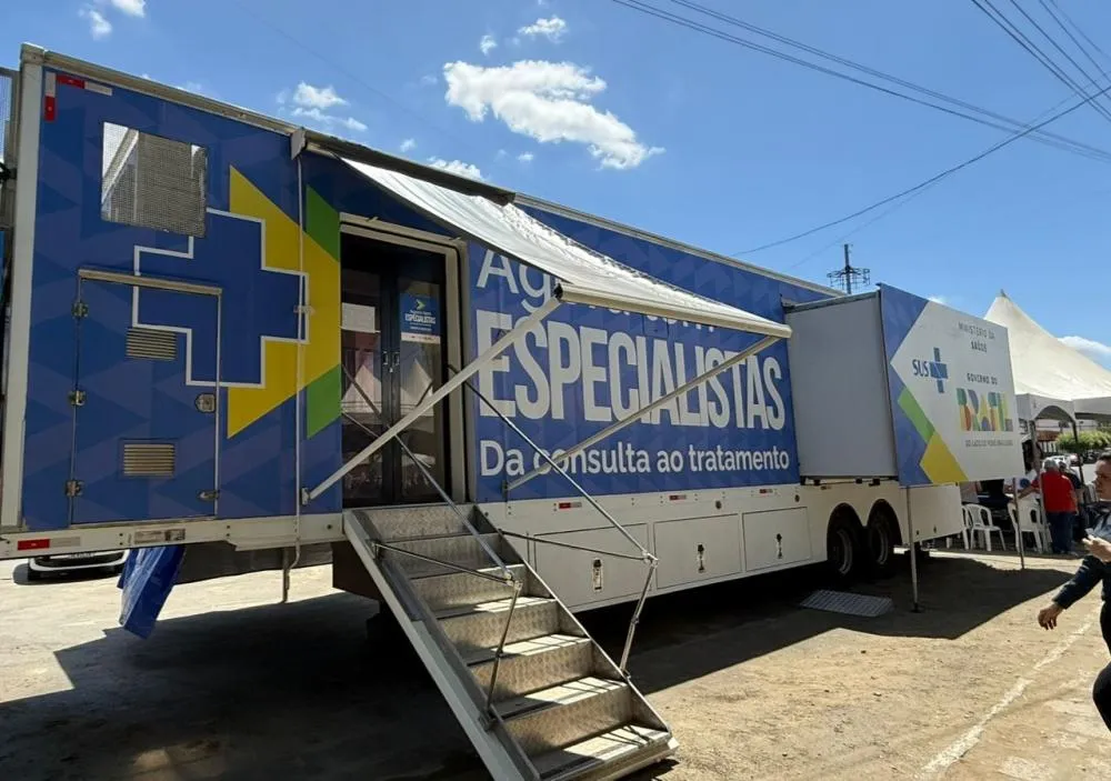 Patos recebe segunda Carreta da Saúde com exames de tomografia pelo programa Agora Tem Especialistas