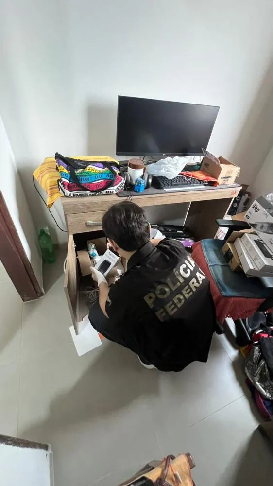 Mulher é investigada por armazenar vídeos de abuso sexual infantil, na Paraíba
