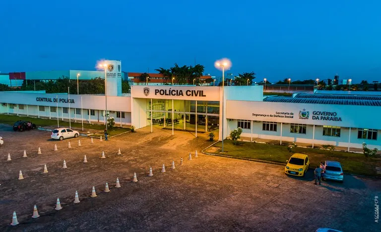Homem é encontrado morto com vários tiros em área de mata em João Pessoa
