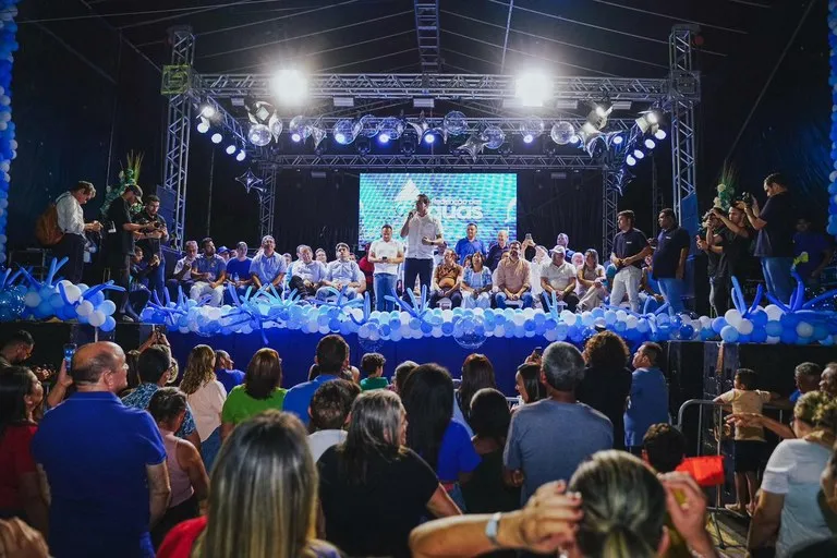 Lucas Ribeiro participa de inauguração da Adutora do Pajeú em Teixeira e destaca fim do colapso hídrico no município