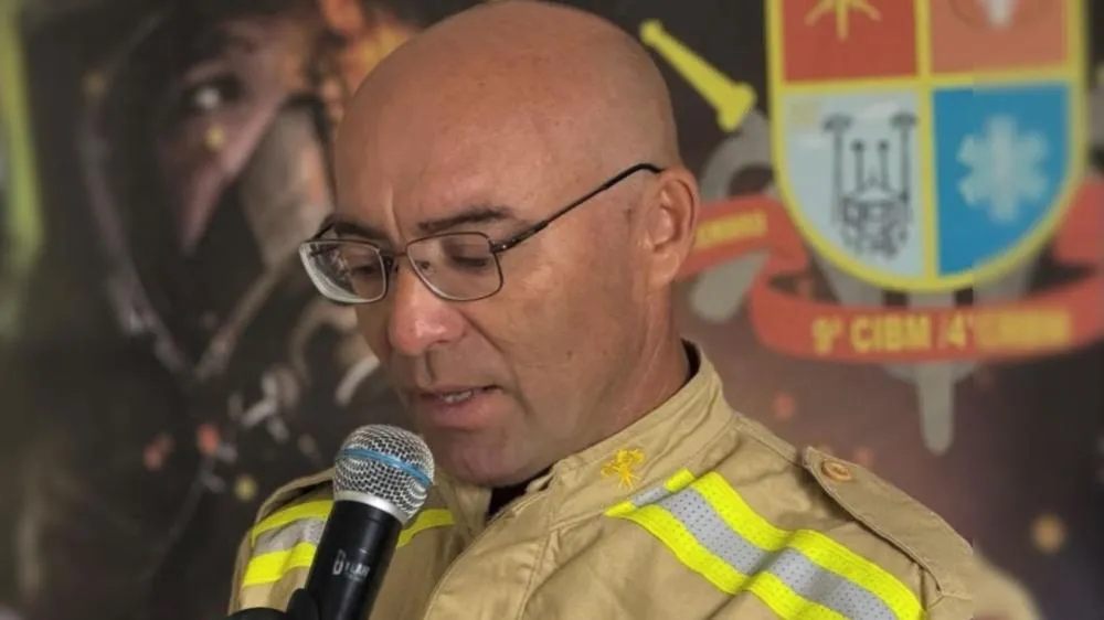 Bombeiro militar reage a assalto, troca tiros, mata um dos suspeitos e morre após confronto
