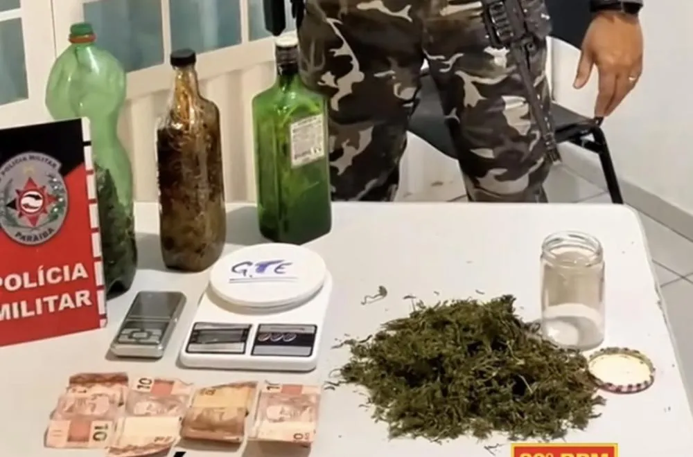 PM apreende drogas após denúncia de festa suspeita de ligação com o tráfico na zona rural de Tavares