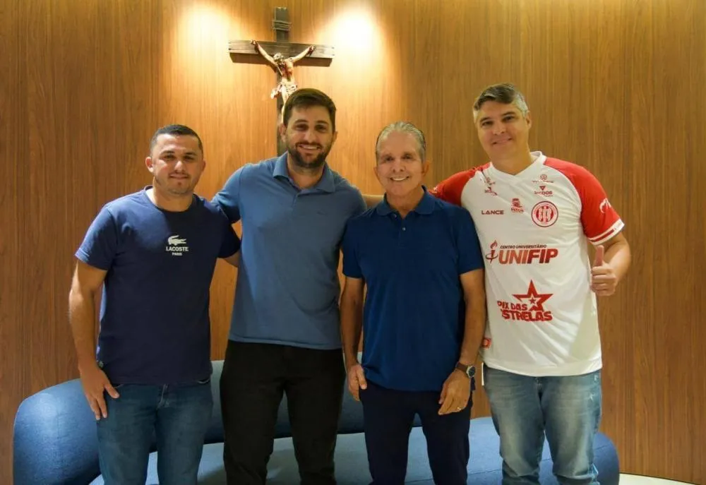 Prefeitura garante apoio aos clubes patoenses para o Campeonato Paraibano 2026