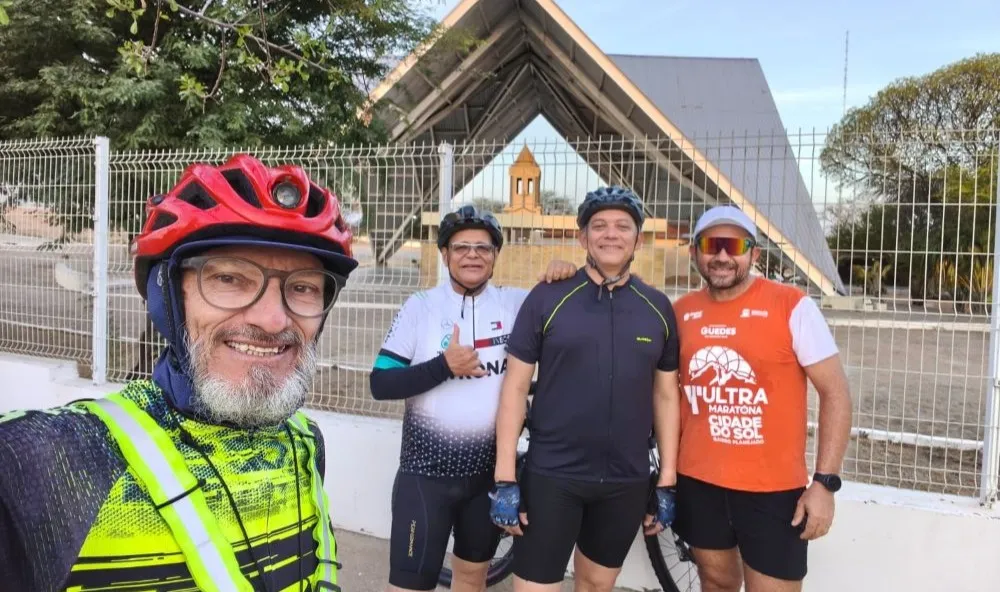 Passa por Patos ultramaratonista que percorrerá toda Paraíba de bicicleta após percorrer todas as cidades do RN