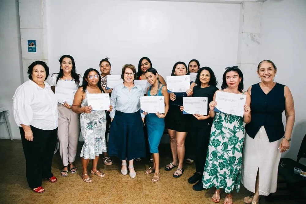 Prefeitura de Patos realiza a entrega de certificados de cursos profissionalizantes em parceria com o SENAI e o SENAC