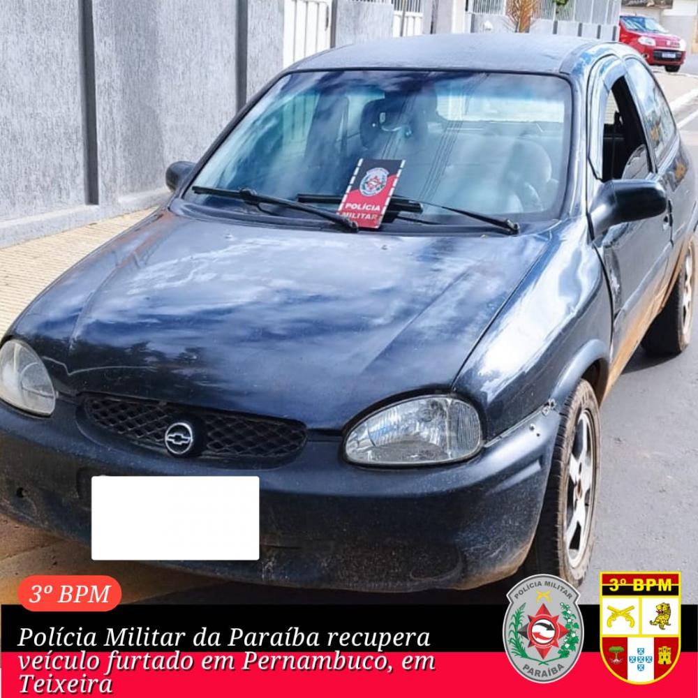 POLÍCIA MILITAR DA PARAÍBA RECUPERA VEÍCULO FURTADO EM PERNAMBUCO, EM TEIXEIRA 