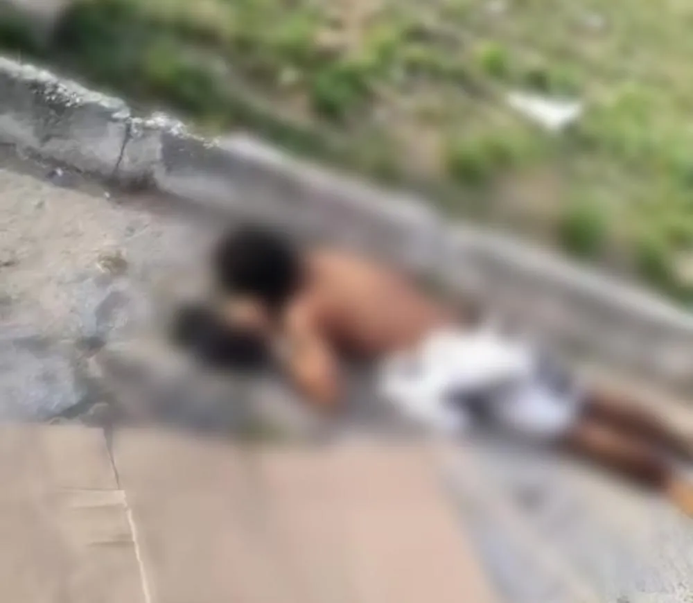 Homem morre esmagado após dormir embaixo de caminhão e motorista sair sem vê-lo, na Paraíba