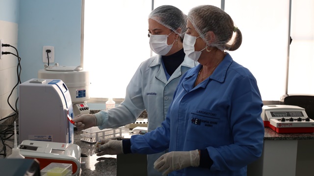 Laboratório do Hospital de Coremas ganha novos equipamentos e amplia capacidade de realização de exames