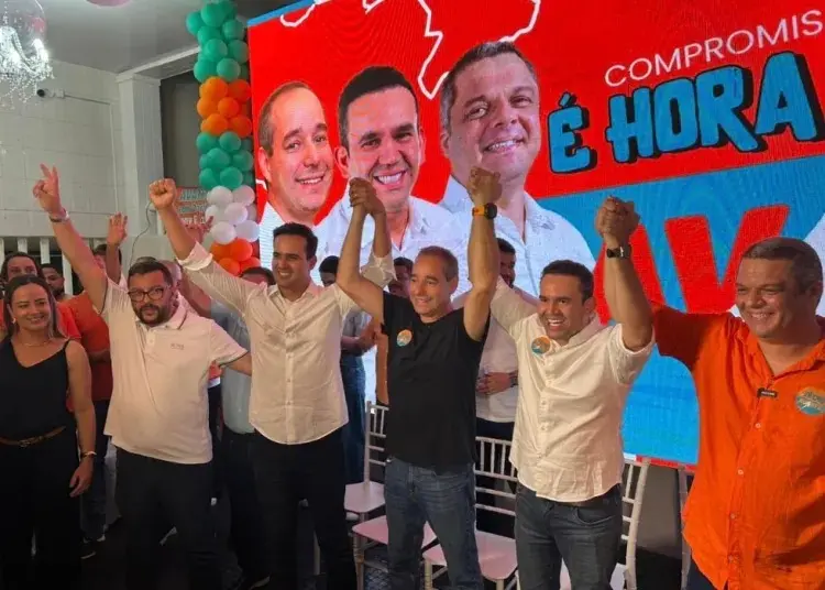 Jhony Bezerra e prefeito de Cabedelo oficializam apoio à chapa Lucas Ribeiro, João Azevêdo e Nabor Wanderley: “é a melhor”