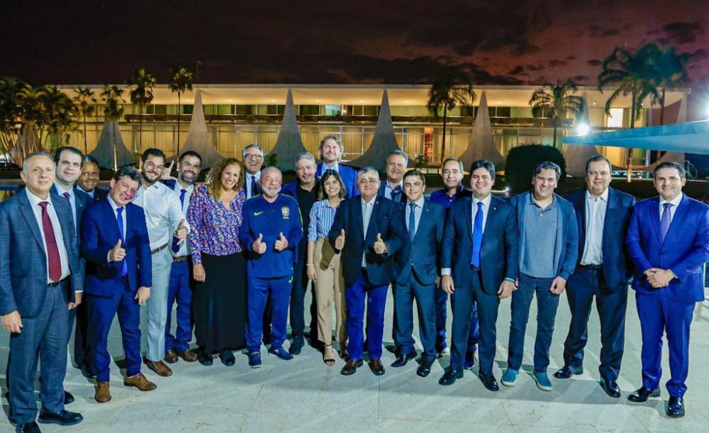 Centrão avança em negociações de cargos no governo Lula