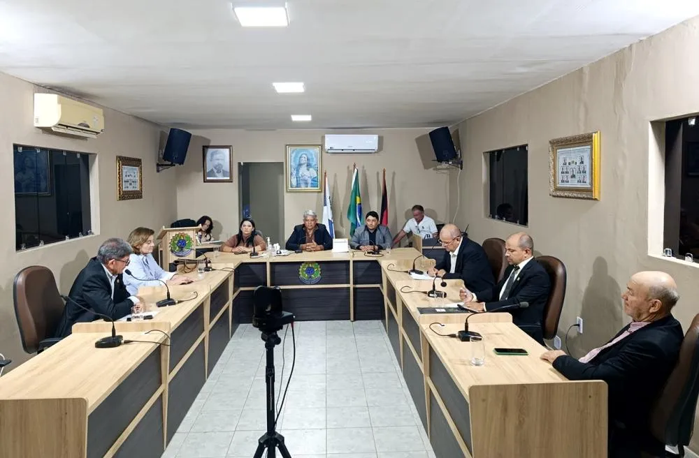 Câmara de São José do Espinharas realiza Sessão extraordinária e aprova matérias importantes por unanimidade. – Confira 