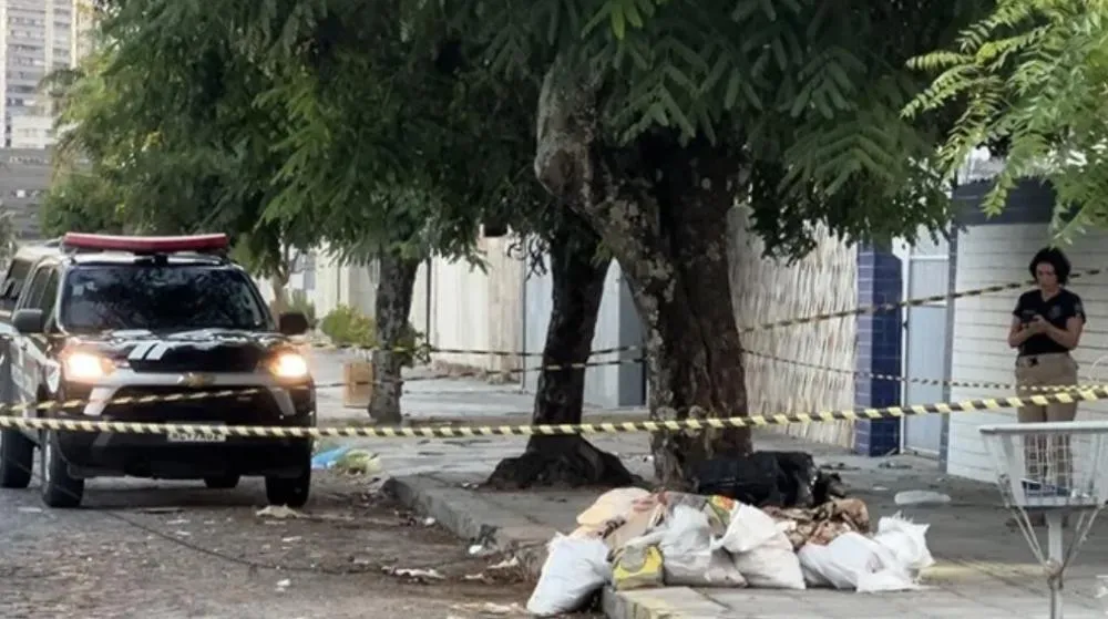 Corpo de mulher é encontrado dentro de mala incendiada em João Pessoa
