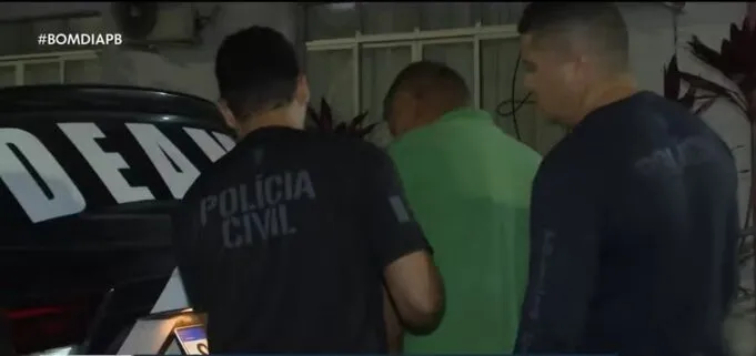 Homem é preso após agredir esposa em maternidade ao descobrir que ela realizou laqueadura após o parto