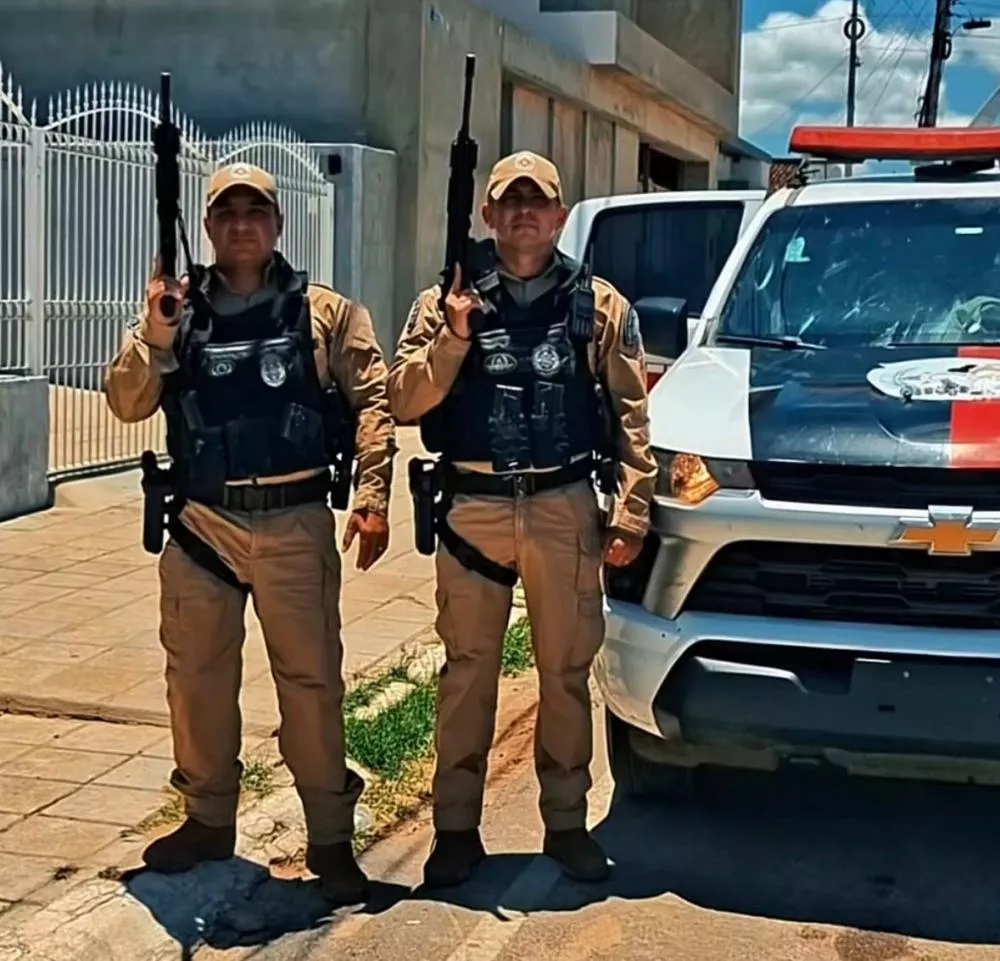 Suspeito é preso com drogas e dinheiro durante ação da PM em Conceição
