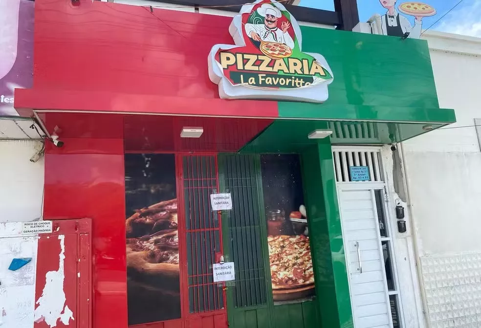 Inspeção identifica falta de higiene, insetos e armazenamento inadequado de alimentos em pizzaria após surto de intoxicação que matou mulher em Pombal