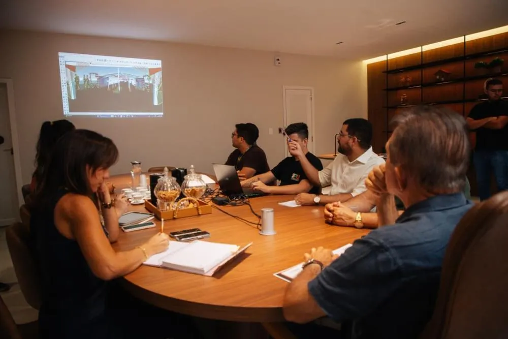 Reunião na Prefeitura de Patos apresenta novo layout do Festival da Galinha de Capoeira 2026