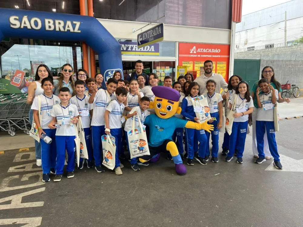 Semana do Consumidor é encerrada com atividades e lazer para alunos da Rede Municipal de Ensino