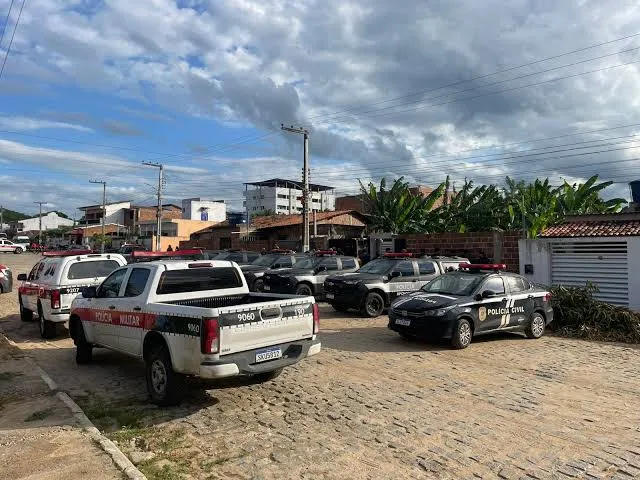 Menina de 12 anos é esfaqueada no pescoço por adolescente que estava com ciúmes do pai, na Paraíba