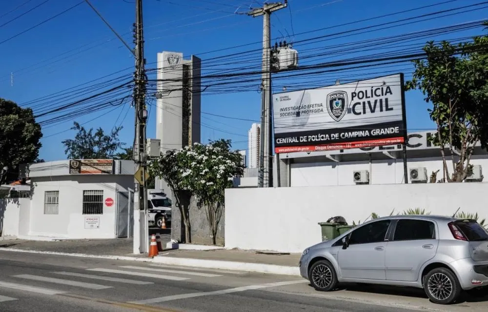 Homem é preso suspeito de estuprar e agredir ex-companheira em Campina Grande