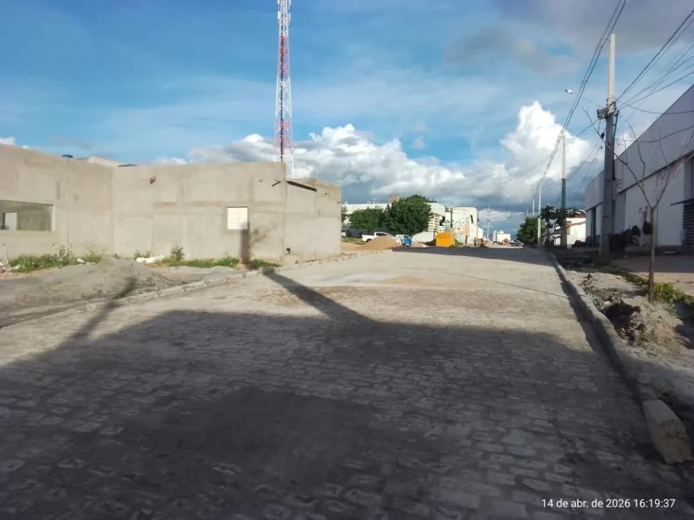 Prefeitura de Patos realiza ações de limpeza, obras e manutenção urbana nesta terça-feira (14)
