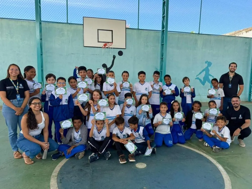 Ação ambiental é realizada na Escola Alírio Meira Wanderley, na Semana Raízes do Sertão, em Patos